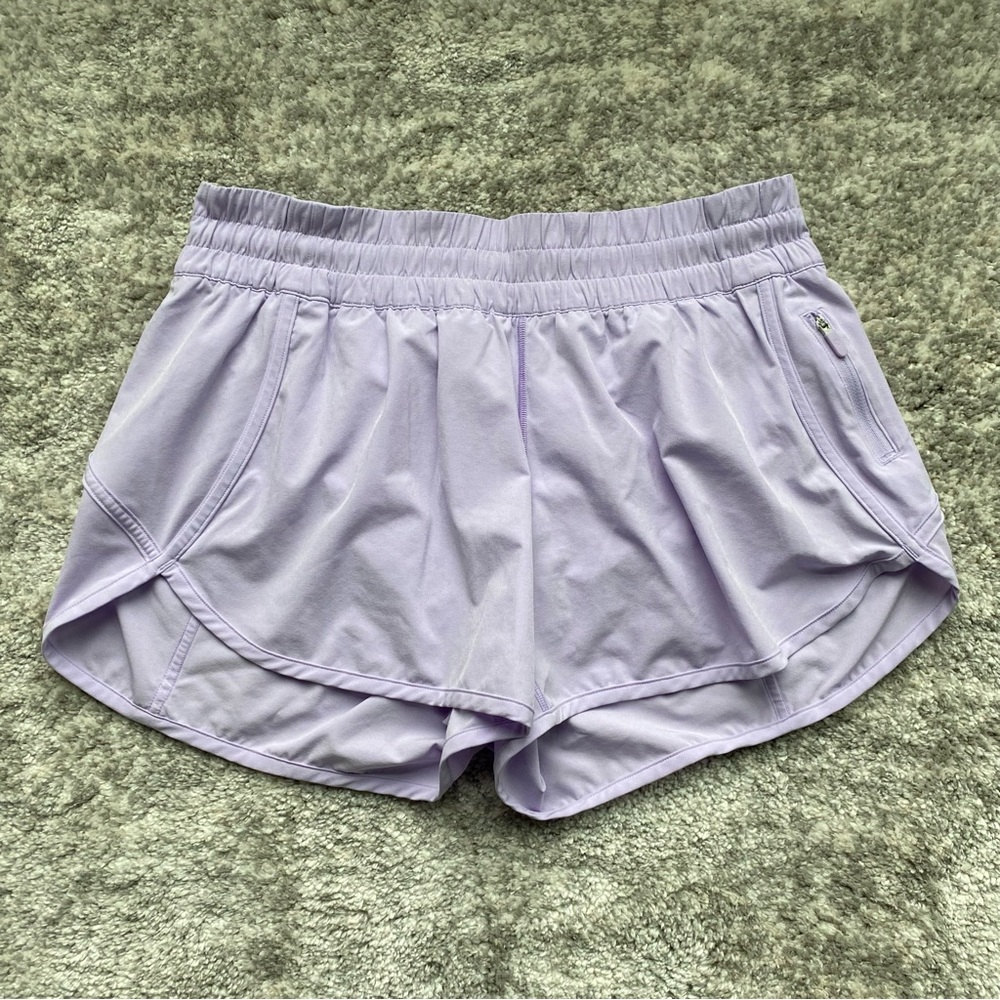 Lululemon Tracker Low-Rise Lined Short 4” - Lavender Dew
